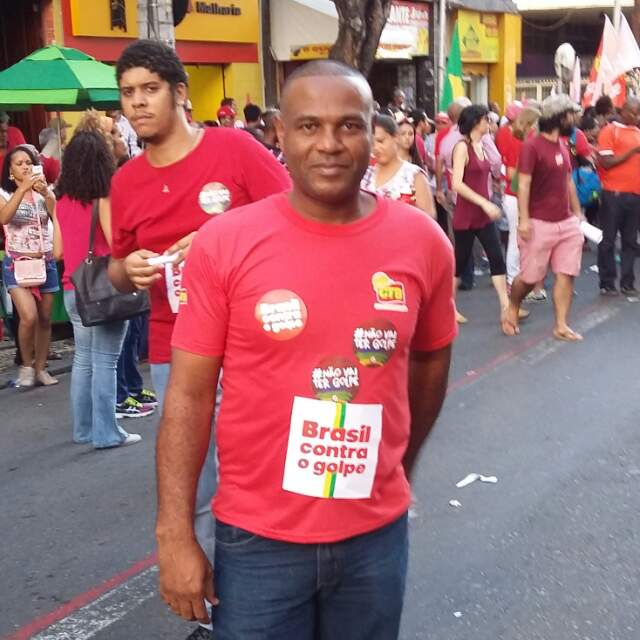 Diretor de Juventude do SINTRACOM-BA