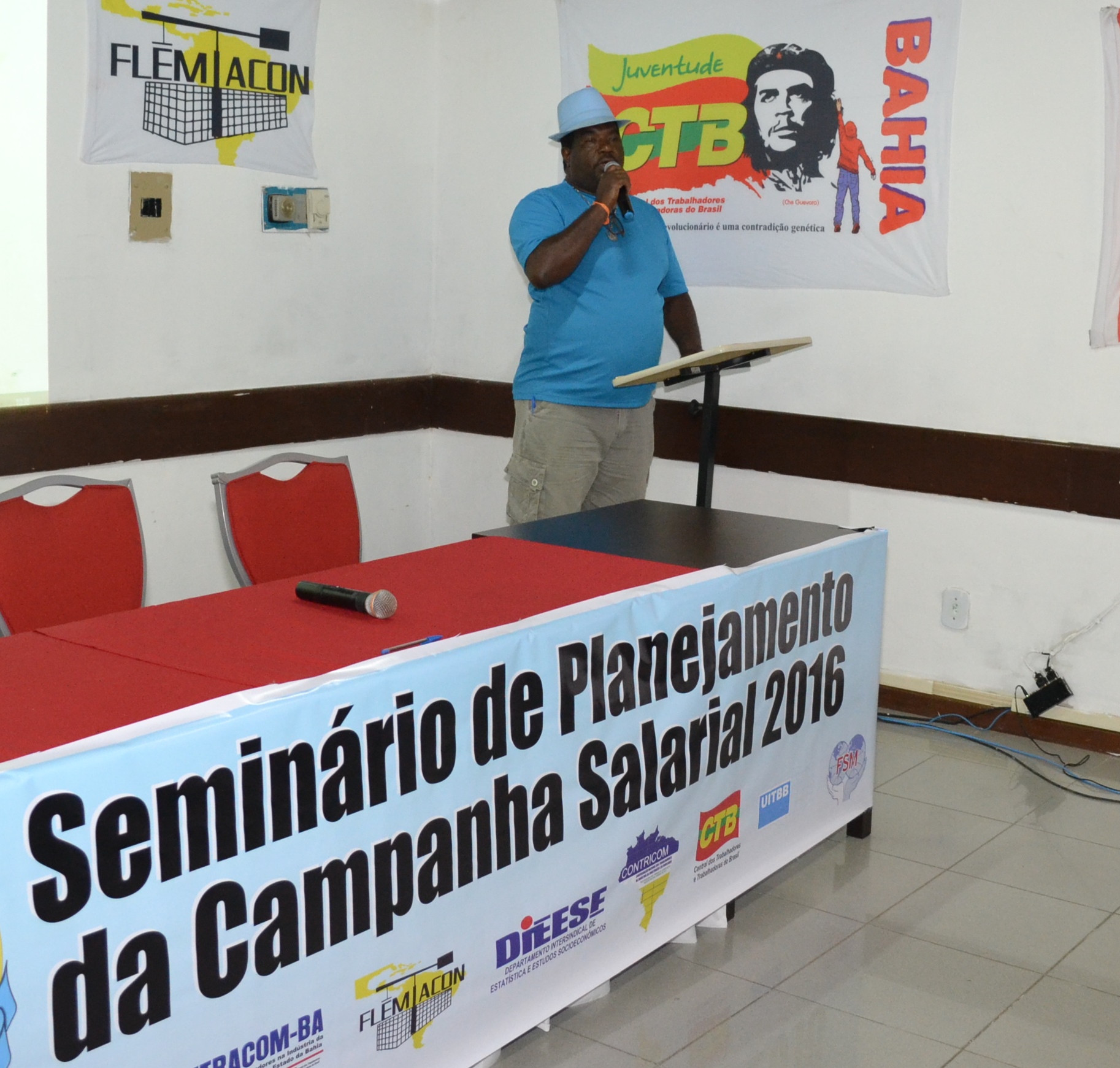 Diretor de Formação Sindical do SINTRACOM-BA