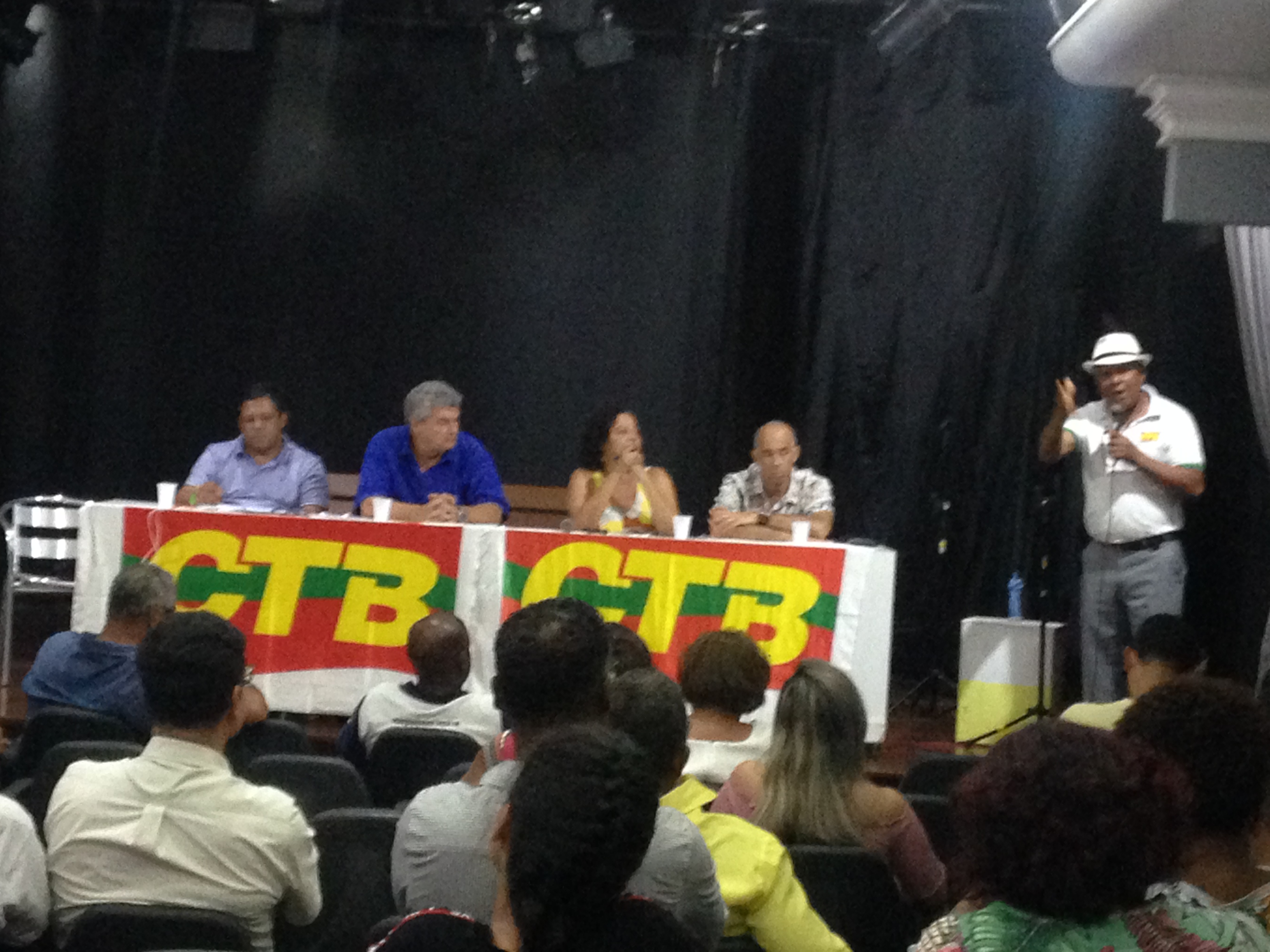 SINTRACOM-BA participou da plenária estadual da CTB Bahia