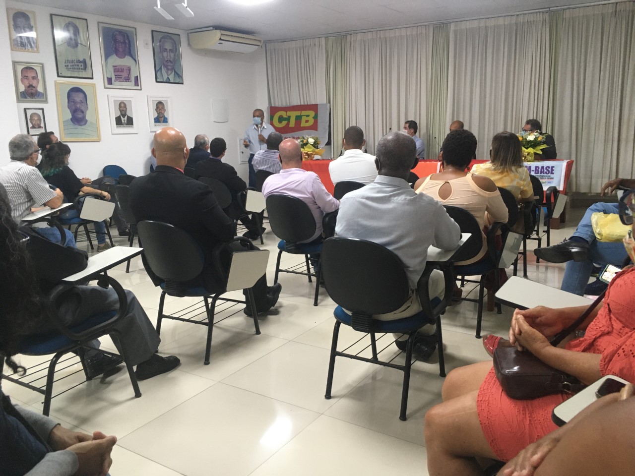 Homenagem do SINTRACOM-BA ao Dr. Jorge Lima