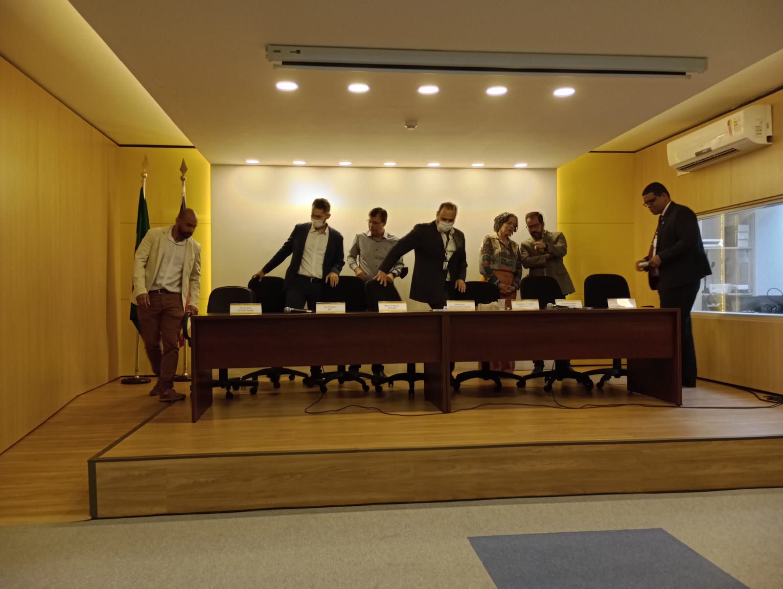 SINTRACOM-BA participa de encontro sobre meio ambiente de trabalho na construção
