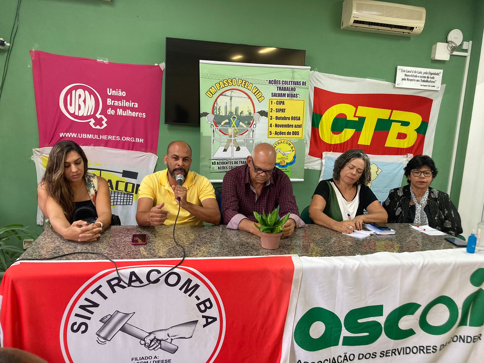 SINTRACOM-BA e ASCON reúnem servidores da Conder em DDS sobre “Terceirização e assédio moral”