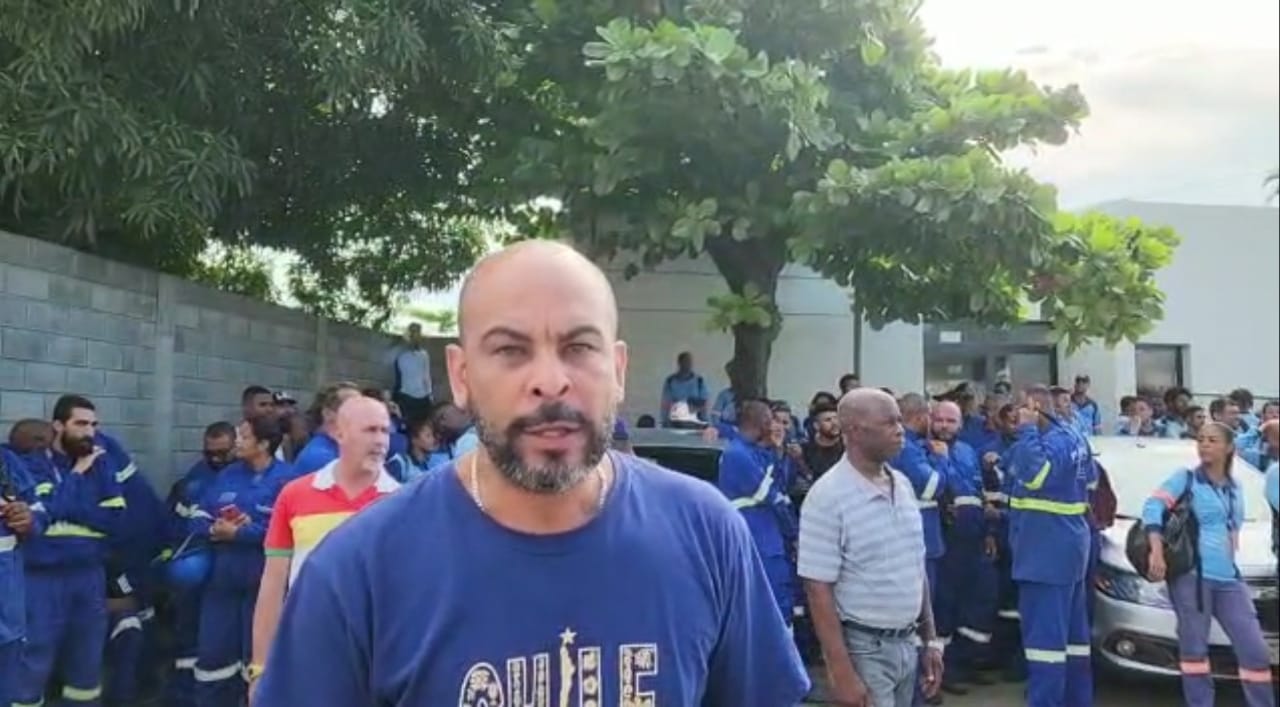 Trabalhadores (as) da Floripark / Coelba paralisaram atividades por atraso dos salários, cesta básica e férias vencidas