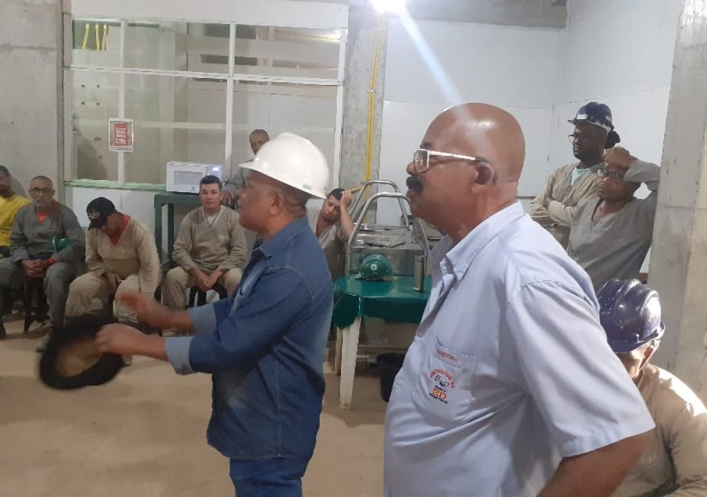 DDS com os trabalhadores (as) da empresa Franisa, canteiro de obras do Horto Florestal