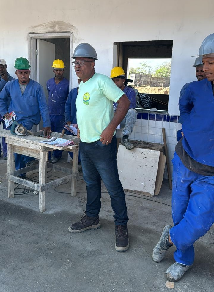 QG não respeita direitos dos trabalhadores em obra da Prefeitura, em Castro Alves