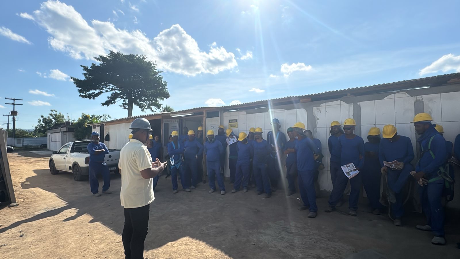 Diretores visitam obra da BMF em Amargosa e falam com trabalhadores (as) sobre Campanha Salarial