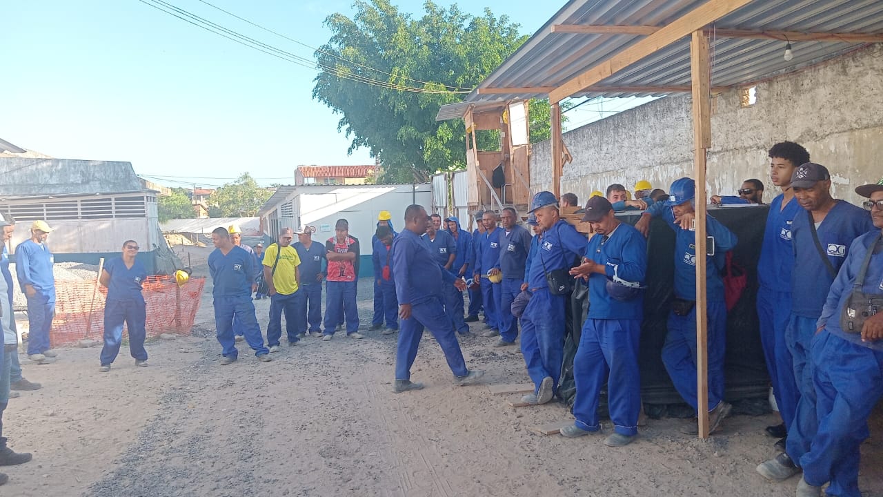 Alagoinhas: SINTRACOM-BA participa de DDS no canteiro de obras da QG